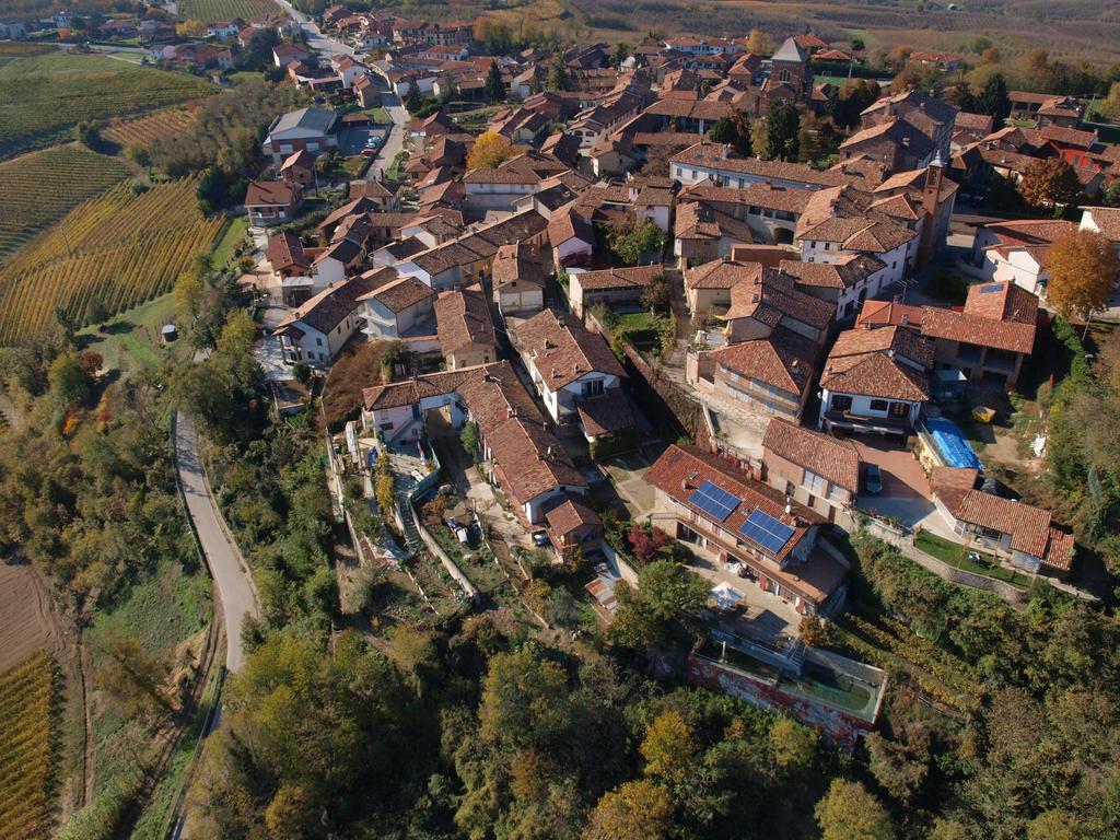 La Vigna Del Parroco Apartment Verduno Exterior photo